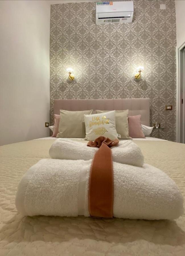 Domus Leone Tre Bed and Breakfast Νάπολη Εξωτερικό φωτογραφία