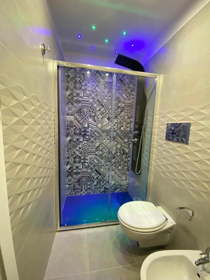 Domus Leone Tre Bed and Breakfast Νάπολη Εξωτερικό φωτογραφία