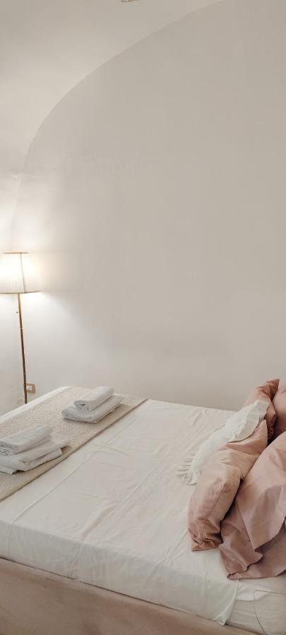 Domus Leone Tre Bed and Breakfast Νάπολη Εξωτερικό φωτογραφία